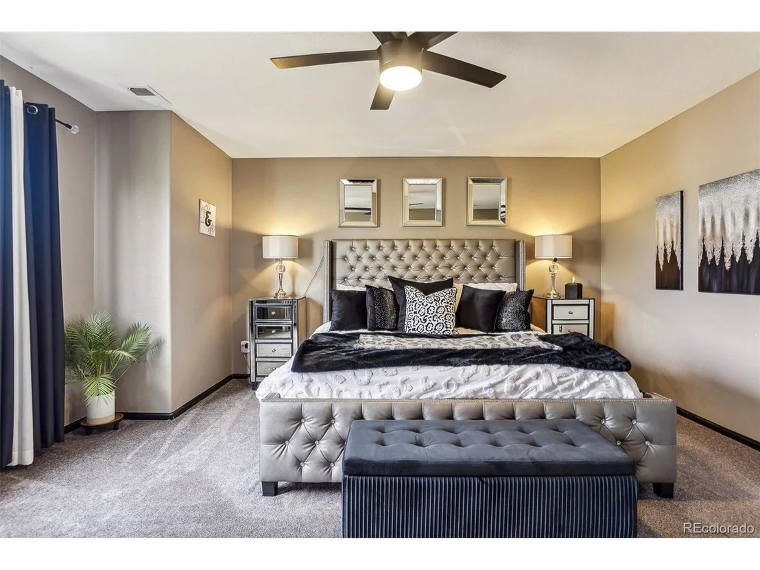 Photo of 10035 Crystal Cir