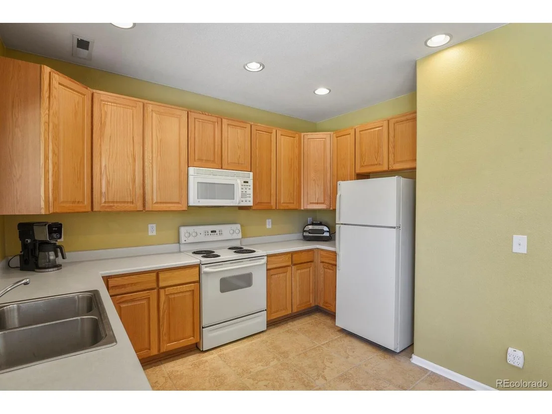 Photo of 335 Andrew Dr