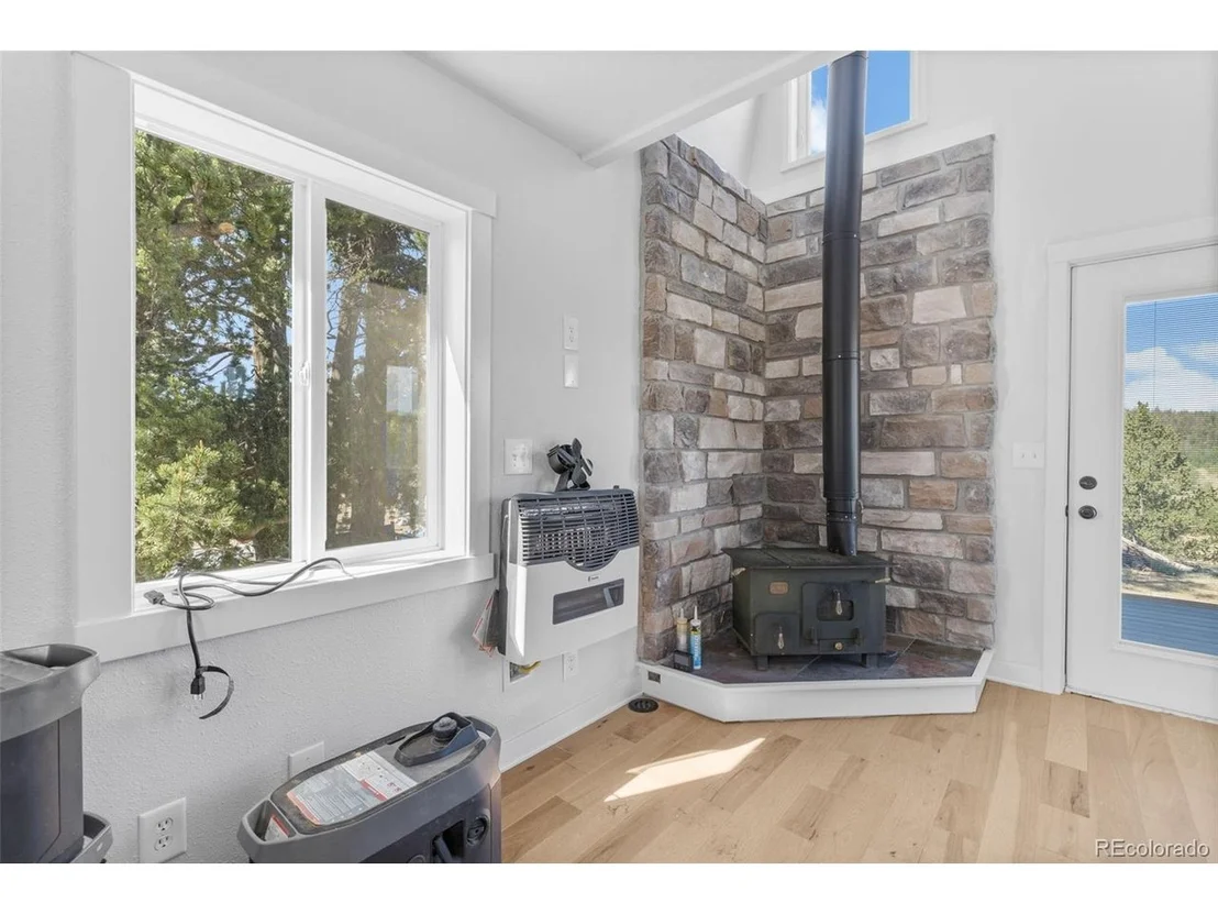 Photo of 64 Carbine Rd