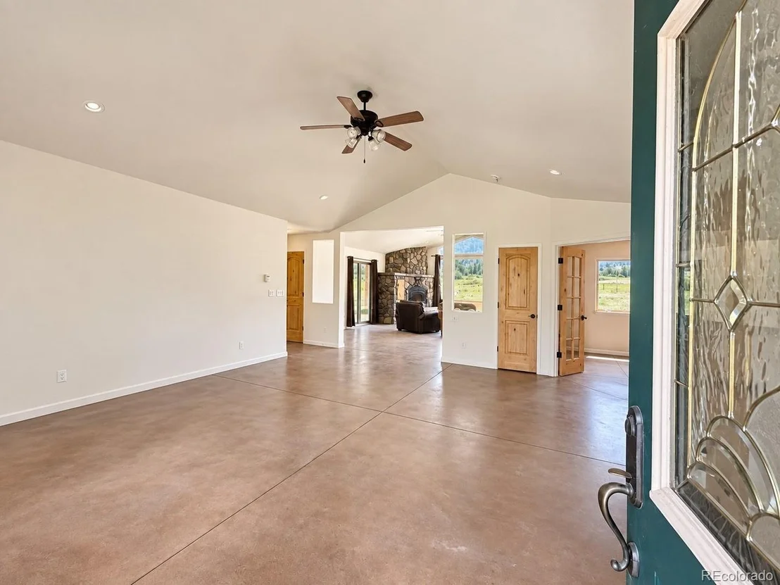 Photo of 6085 County Road 210