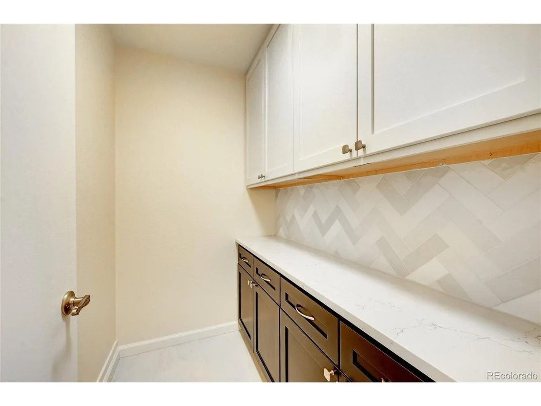 Photo of Unit C at 8418 Everett Way