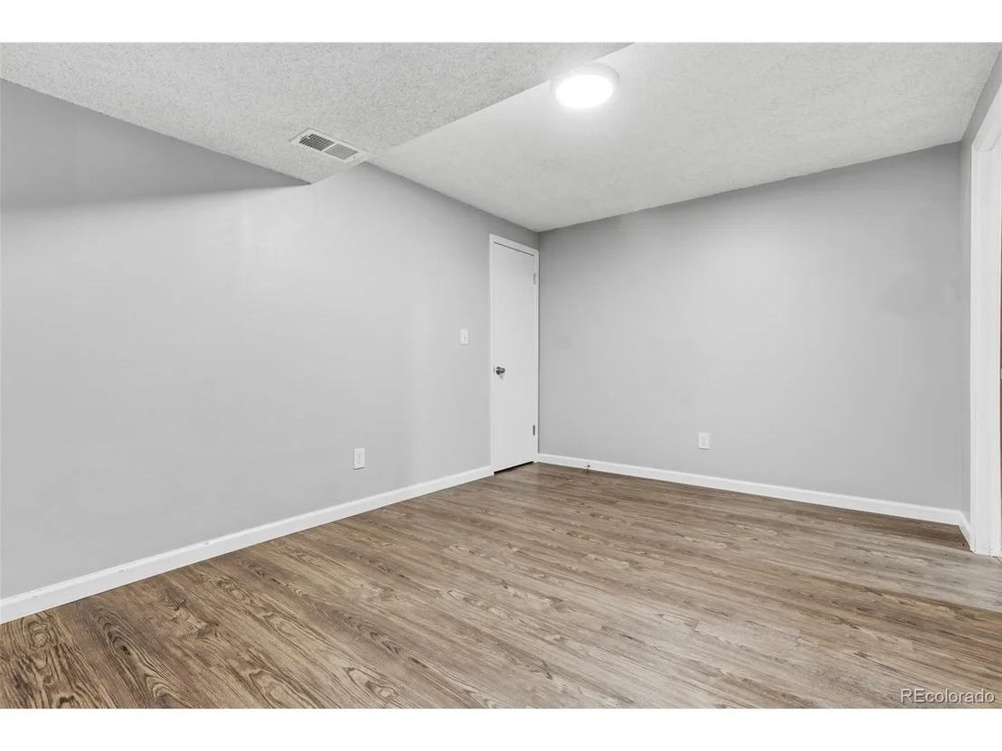 Photo of 2741 W 134th Cir