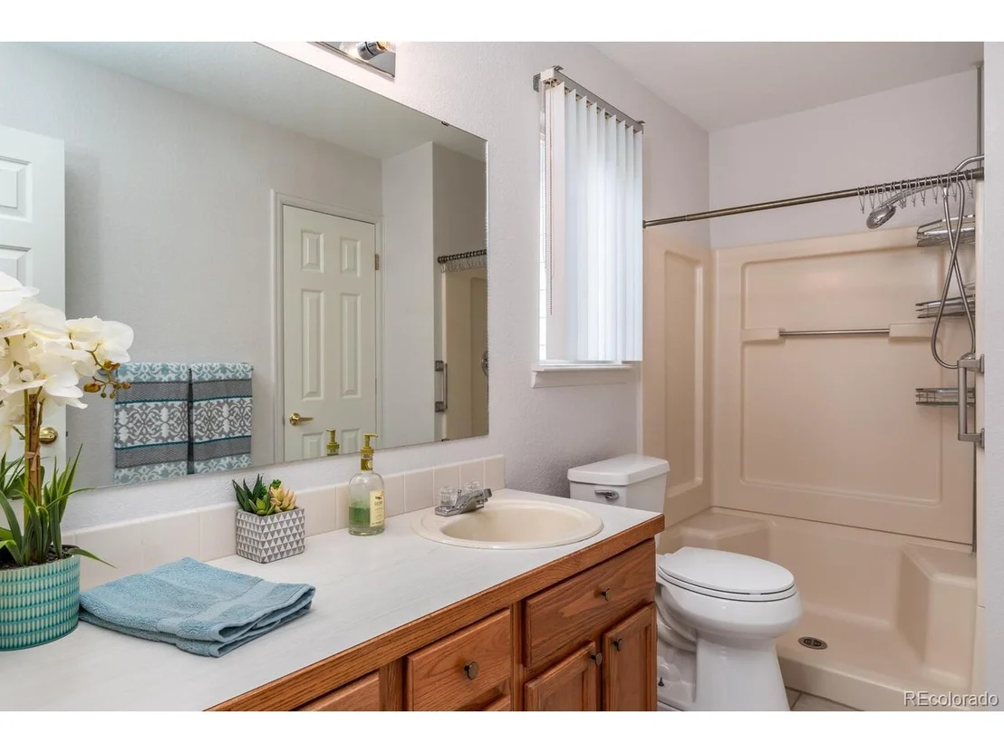 Photo of 300 Linden St