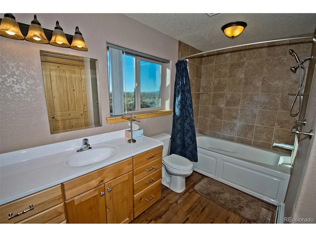 Photo of 433 Birch Rd
