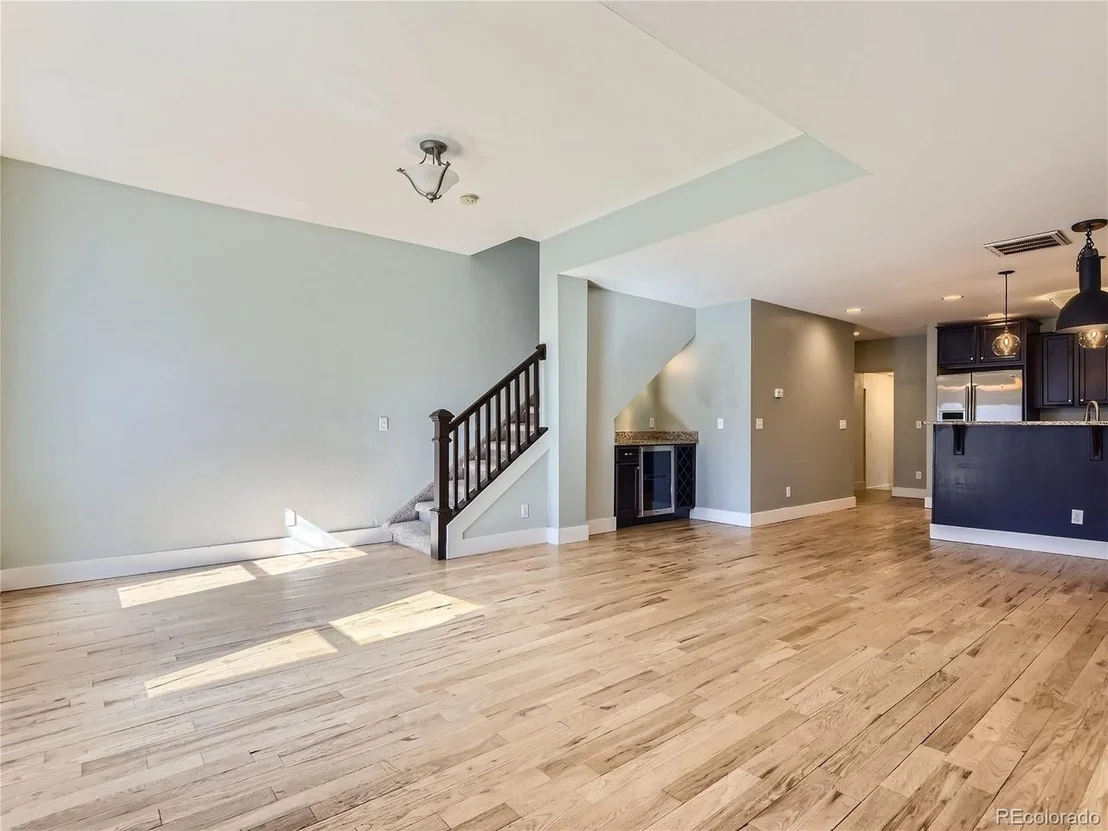 Photo of 2539 Glenarm Pl