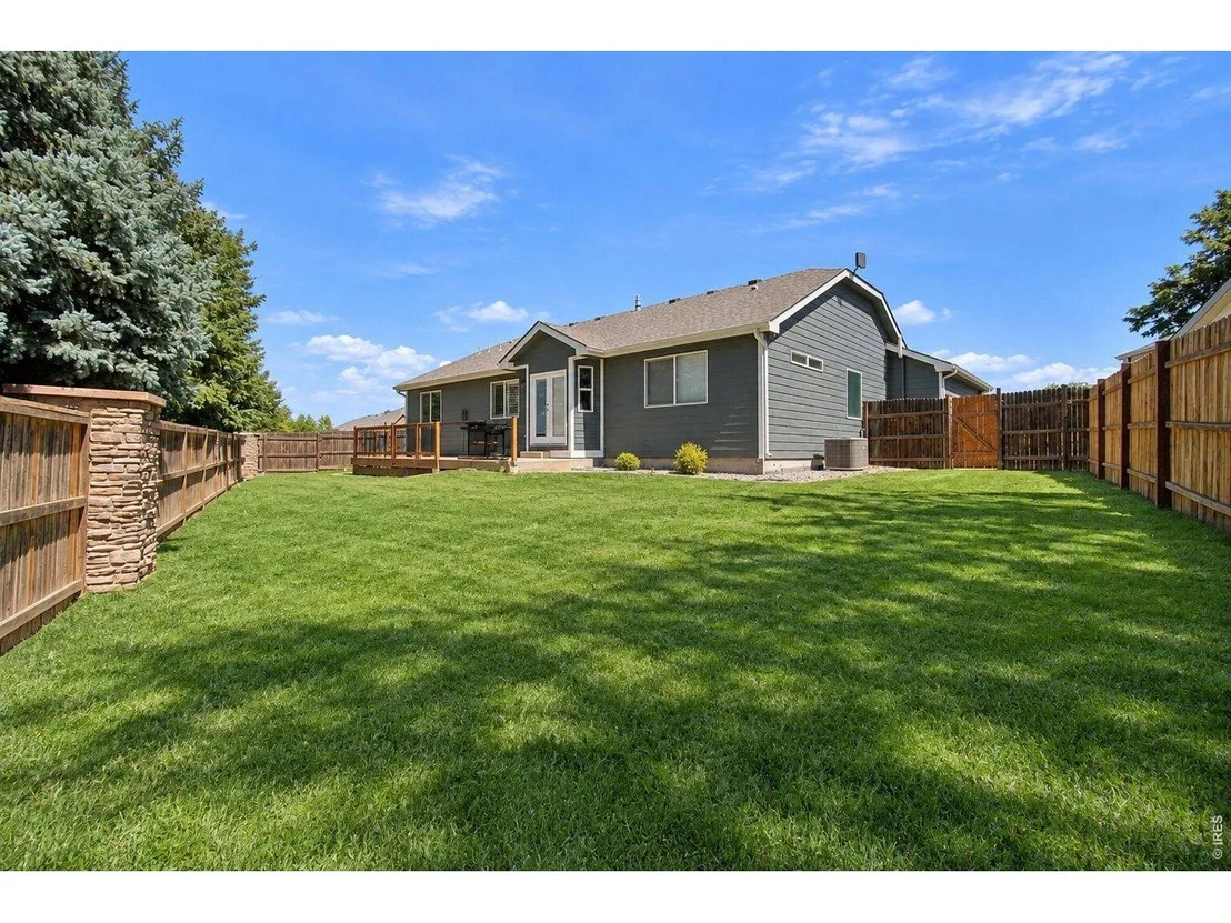 Photo of 32 Sandstone Dr