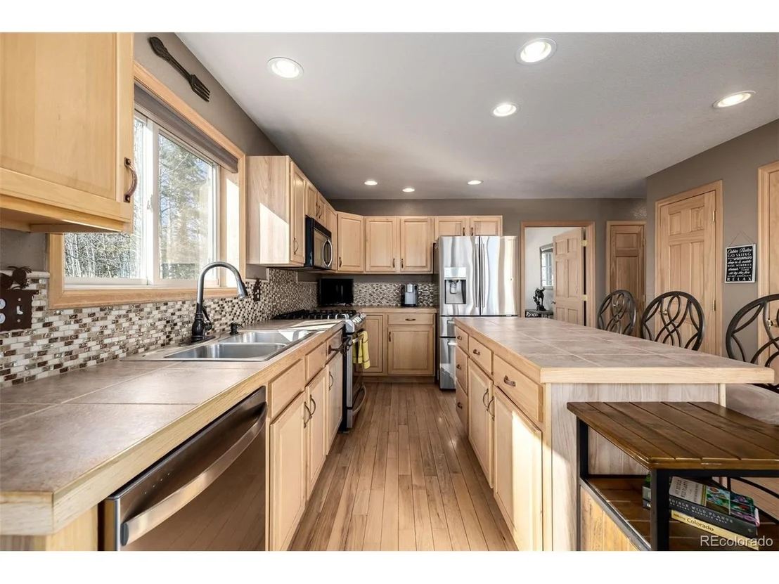 Photo of 60 Idaho Ct