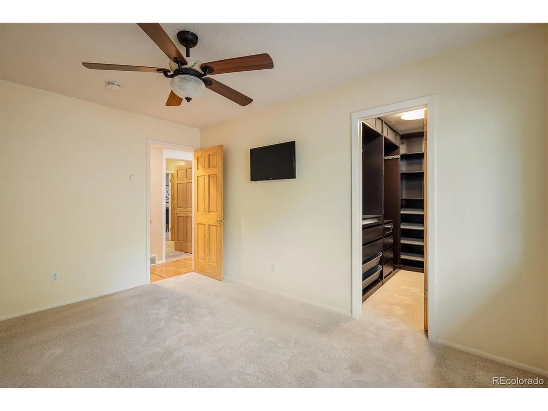 Photo of 4731 Mckinley Dr
