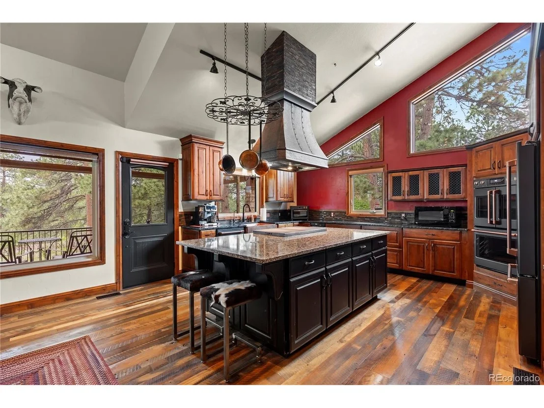 Photo of 10247 Pine Valley Dr