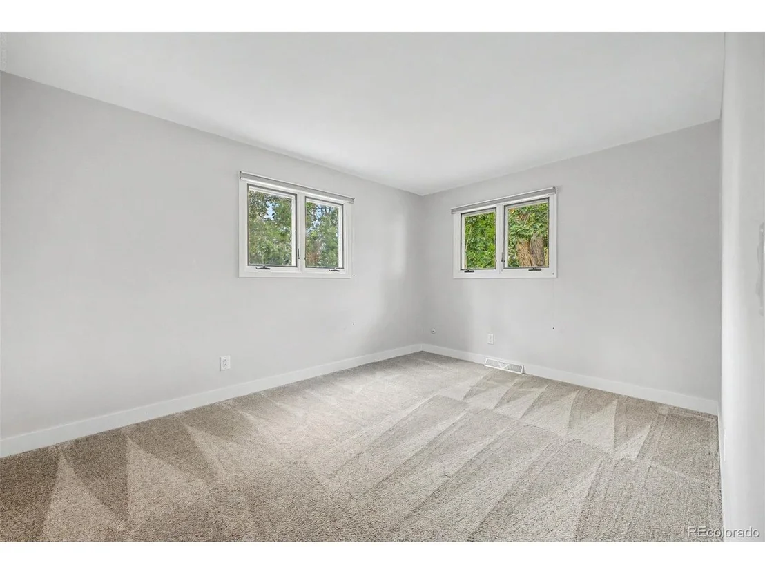 Photo of 8210 Jay Cir