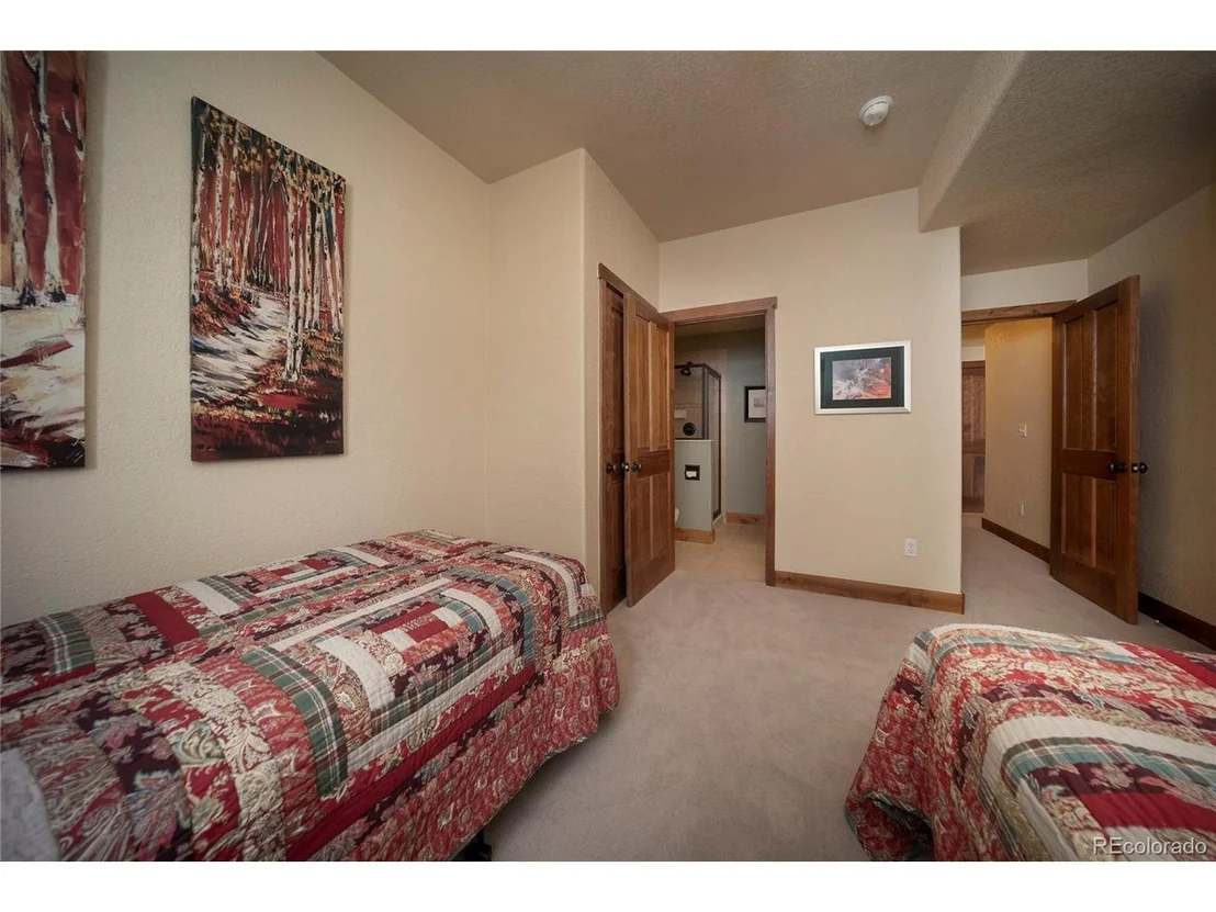 Photo of 1249 Rendezvous Rd