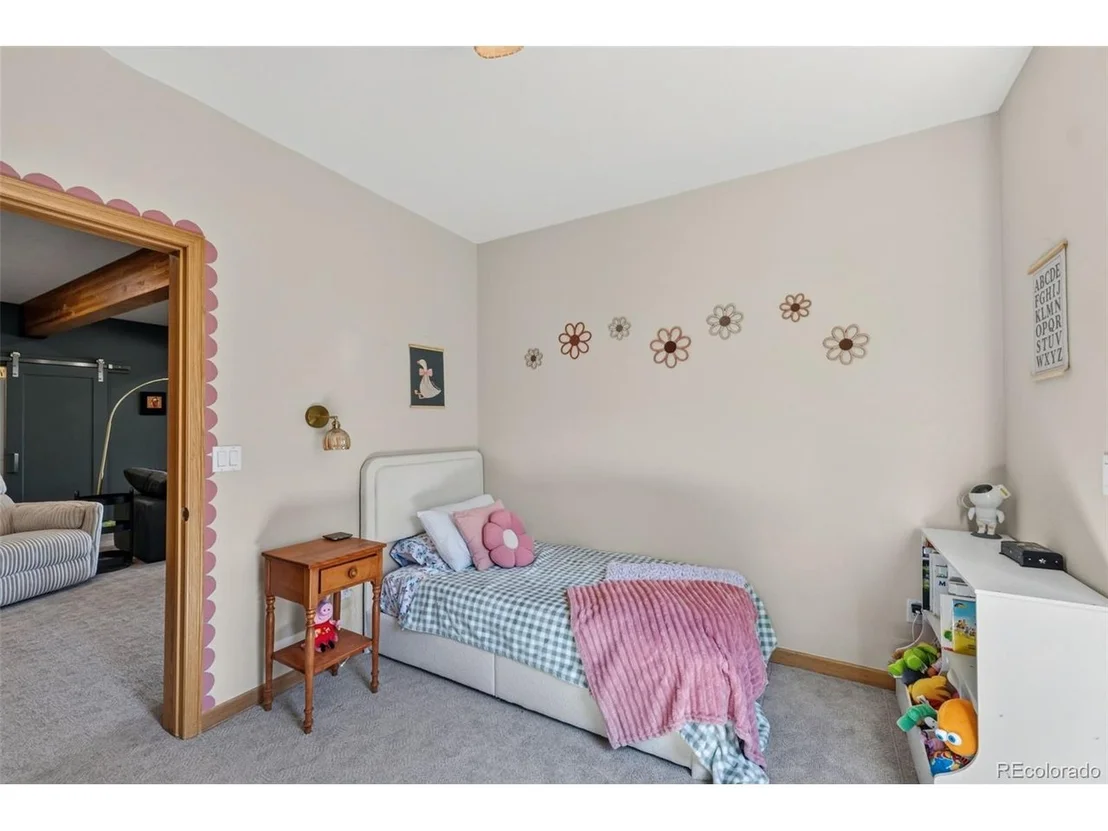 Photo of 28 Spruce Cir