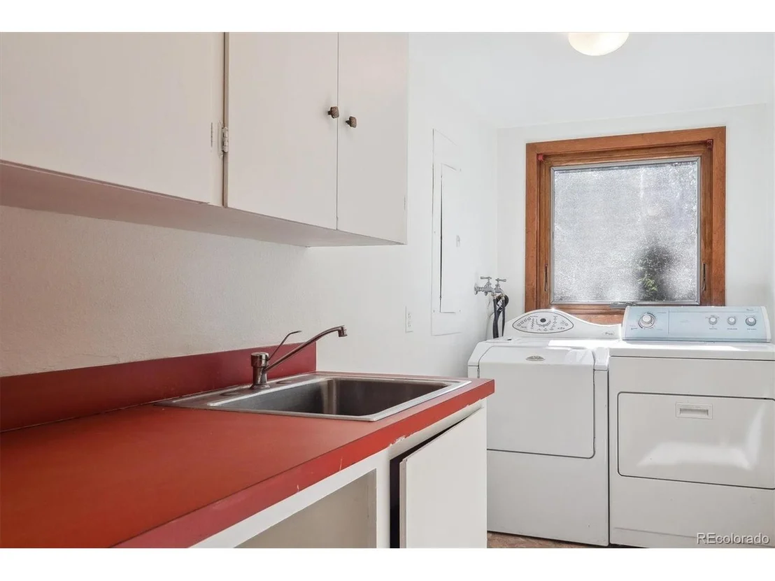 Photo of 8 Morningside Dr