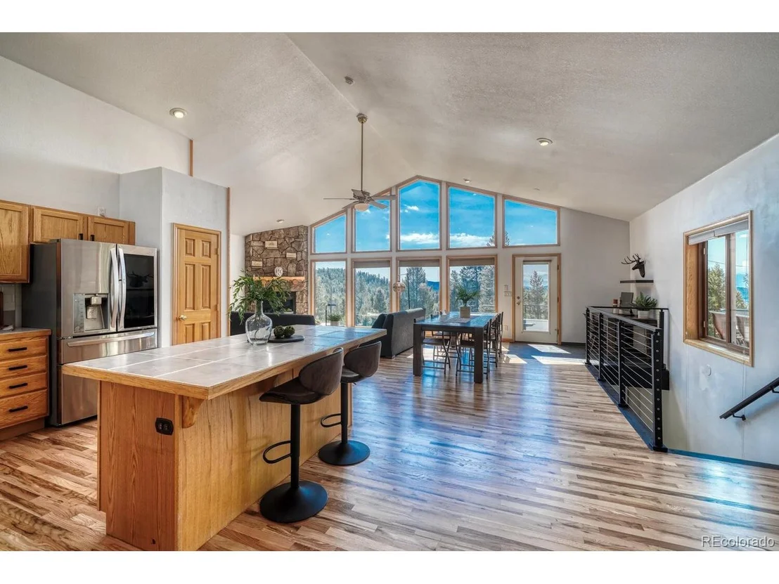 Photo of 50 Ridge Ln