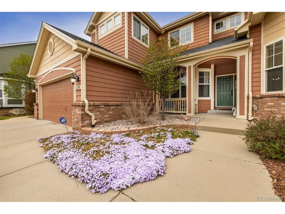 Photo of 1318 Reserve Dr