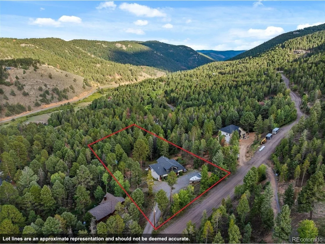 Photo of 24978 Red Cloud Dr
