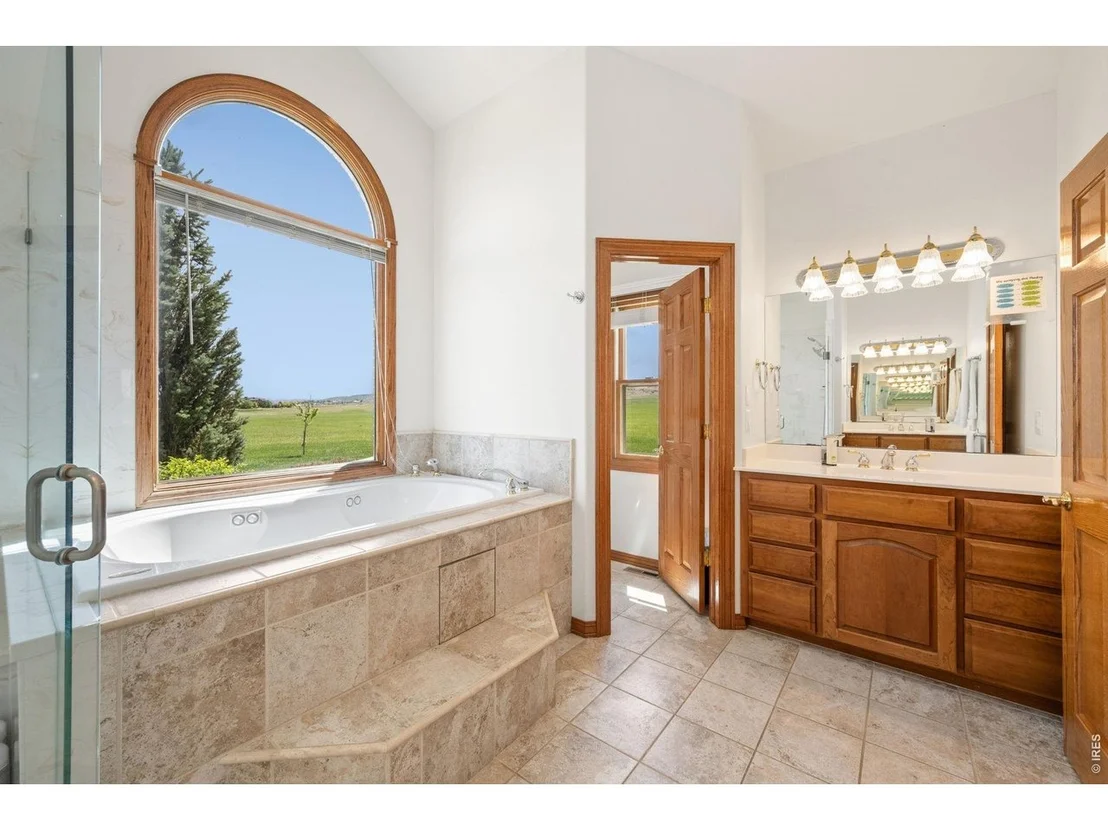 Photo of 4980 Getaway Dr