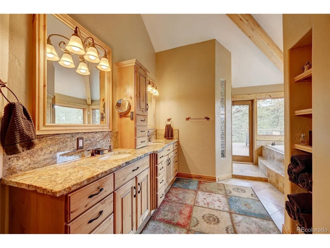 Photo of 3886 Spring Valley Trl