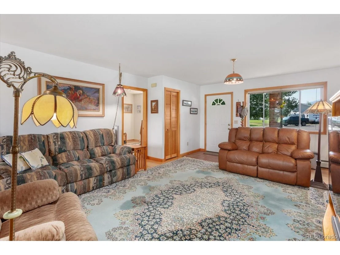 Photo of 1326 Angelview Cir