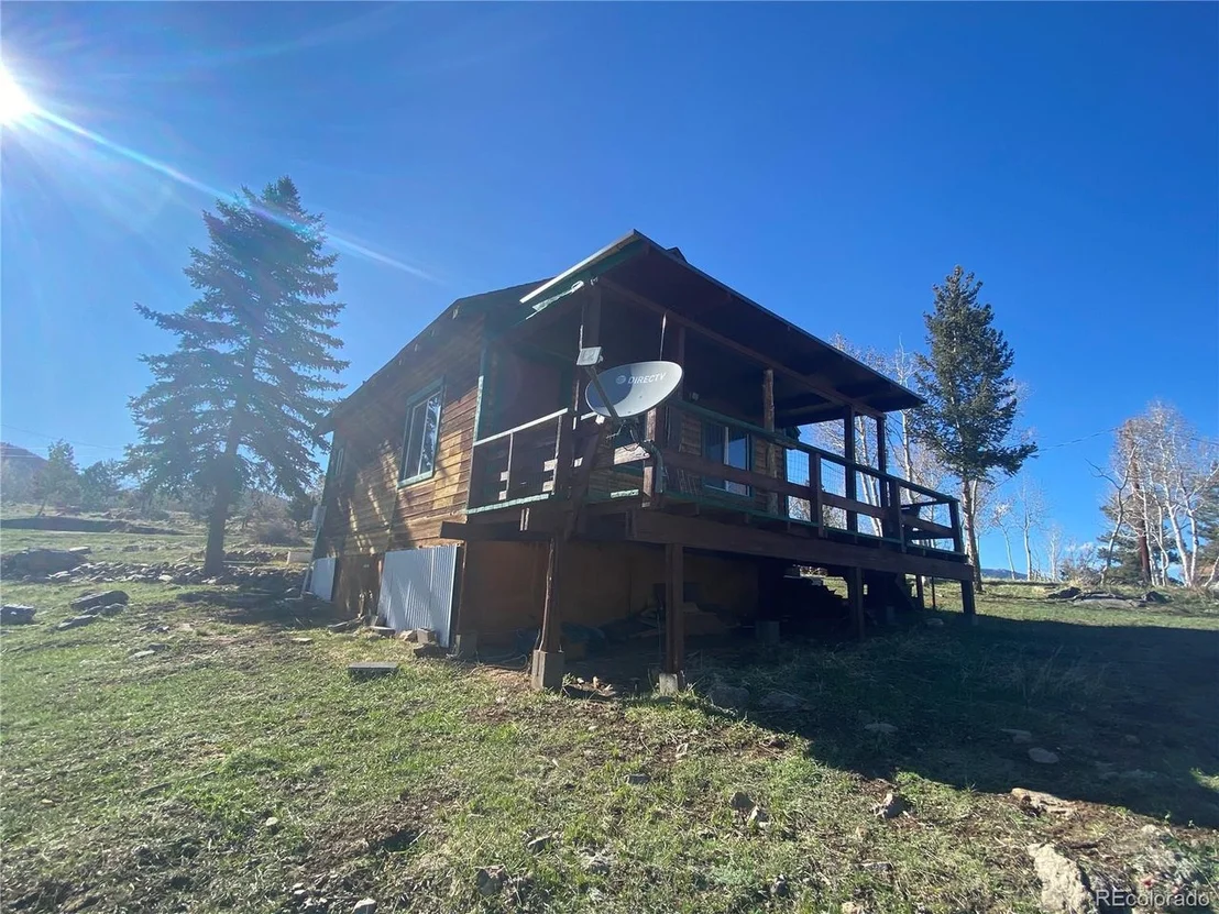 Photo of 70 Fawn Dr