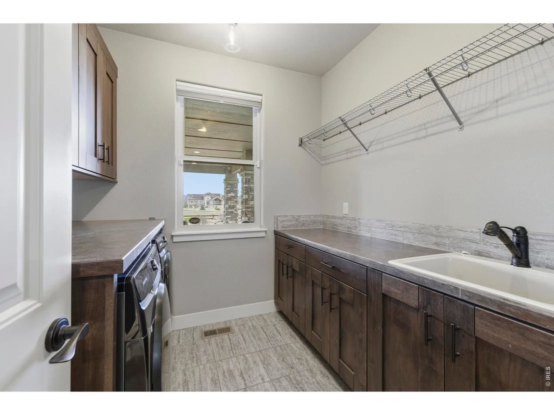 Photo of 6862 Wildshore Dr