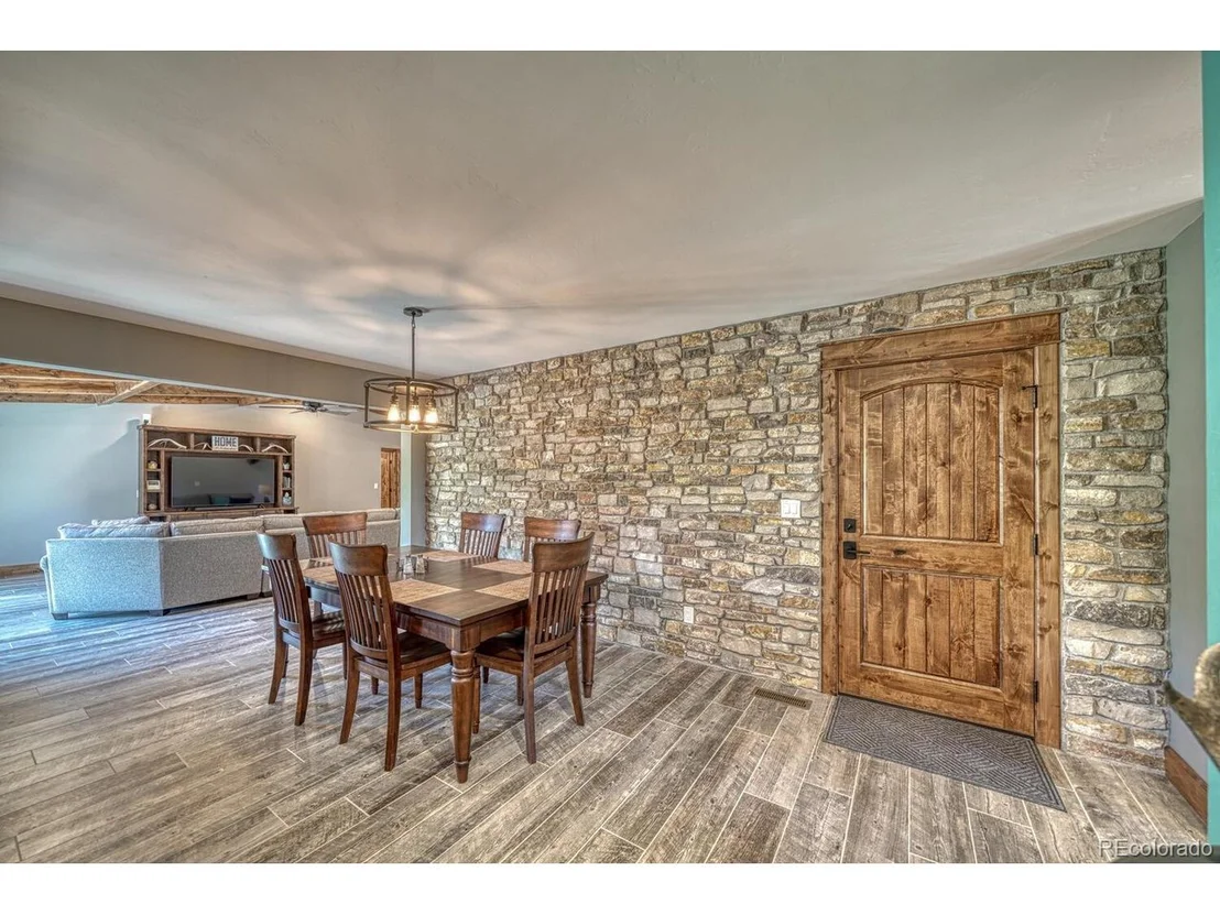 Photo of 1216 Cowboy Way