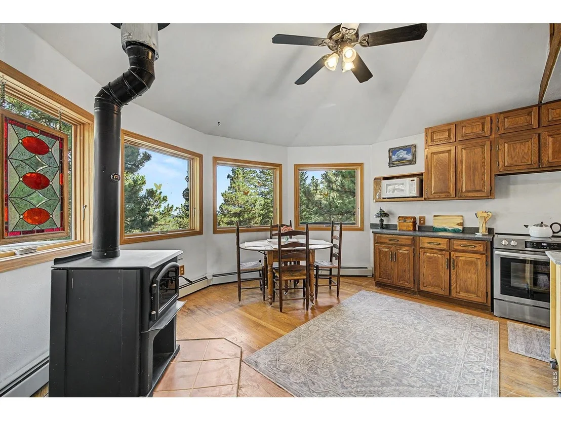 Photo of 208 Packer Gulch Rd