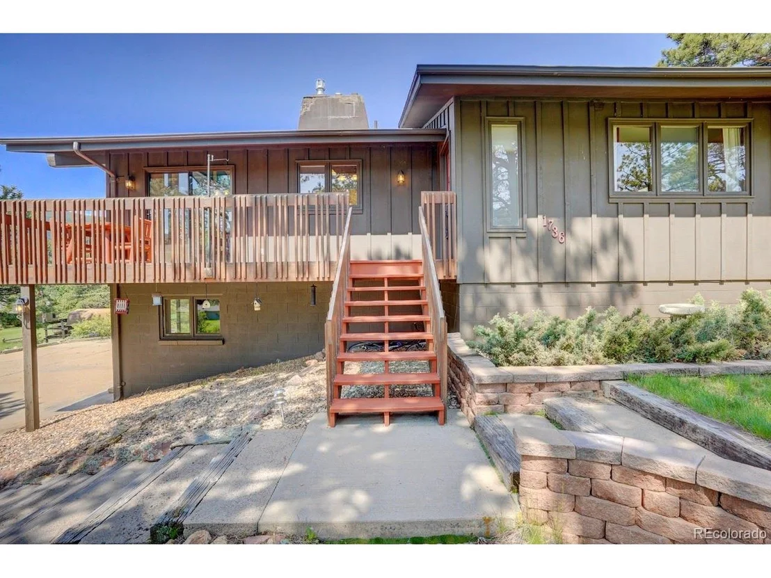 Photo of 1736 Dekker Cir