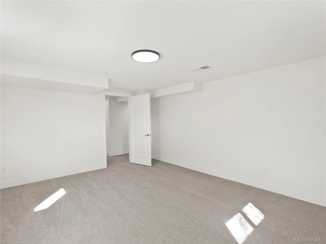 Photo of 3441 W Ford Pl