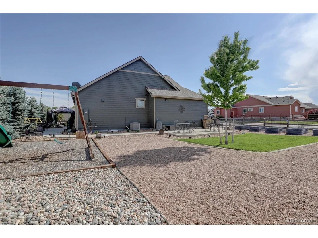 Photo of 768 47th Ave