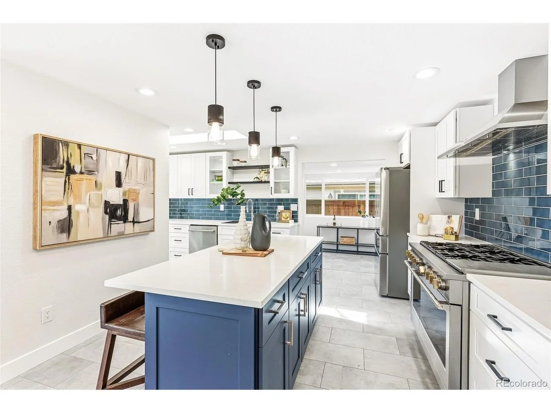 Photo of 3100 W Denver Pl