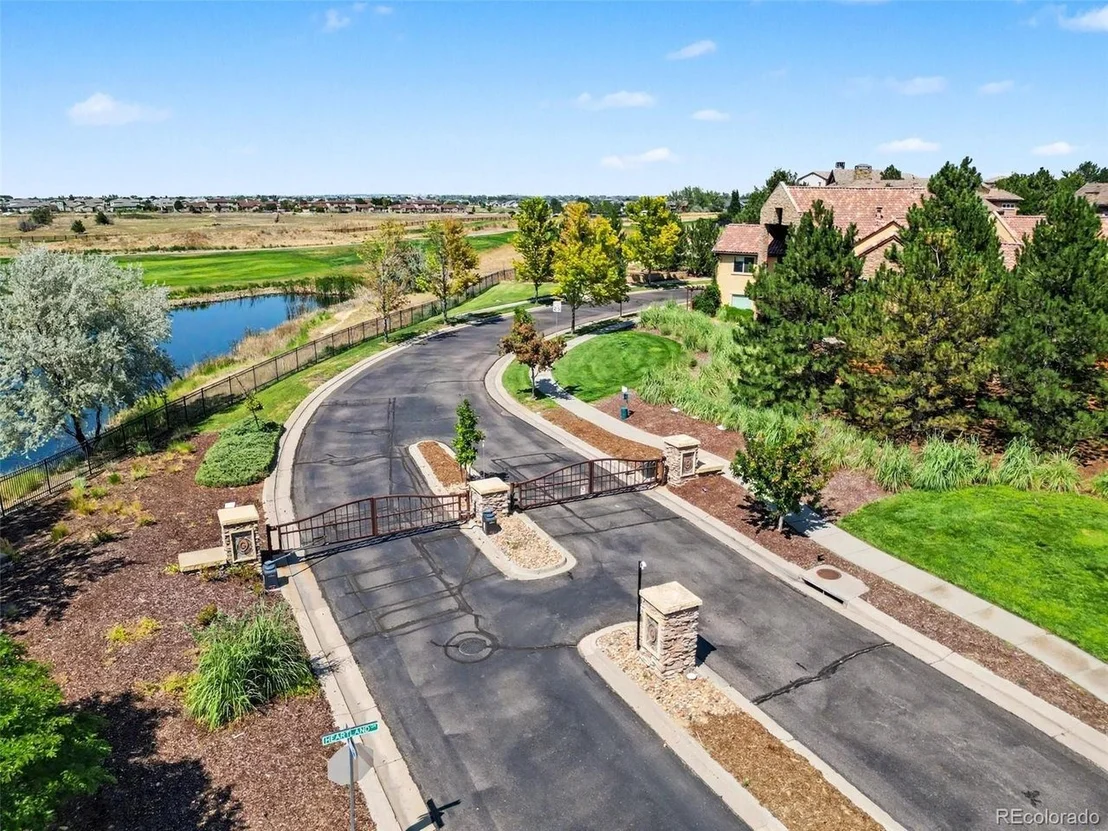 Photo of 15501 Fairway Dr