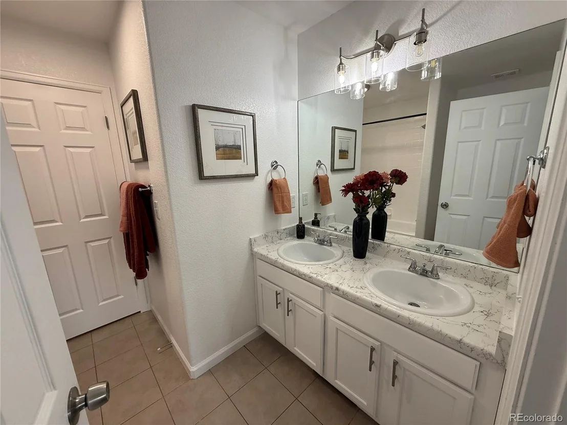 Photo of 1122 4th Ave