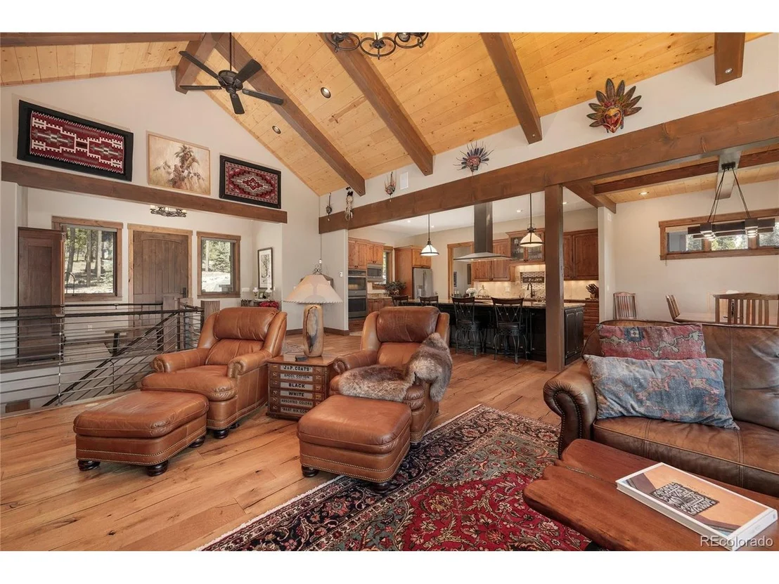 Photo of 338 County Road 511