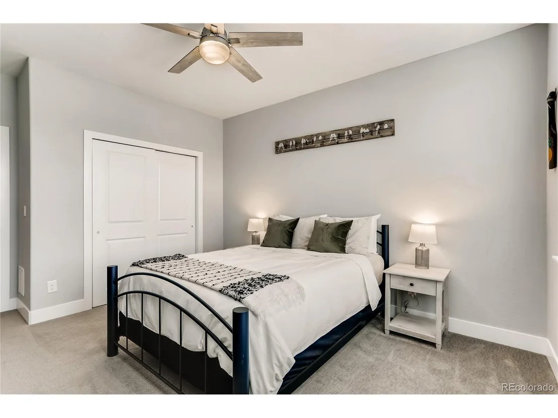 Photo of Unit B at 6780 Meade Cir