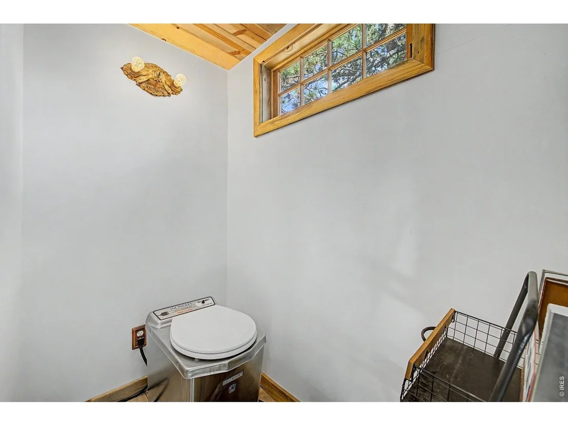 Photo of 208 Packer Gulch Rd