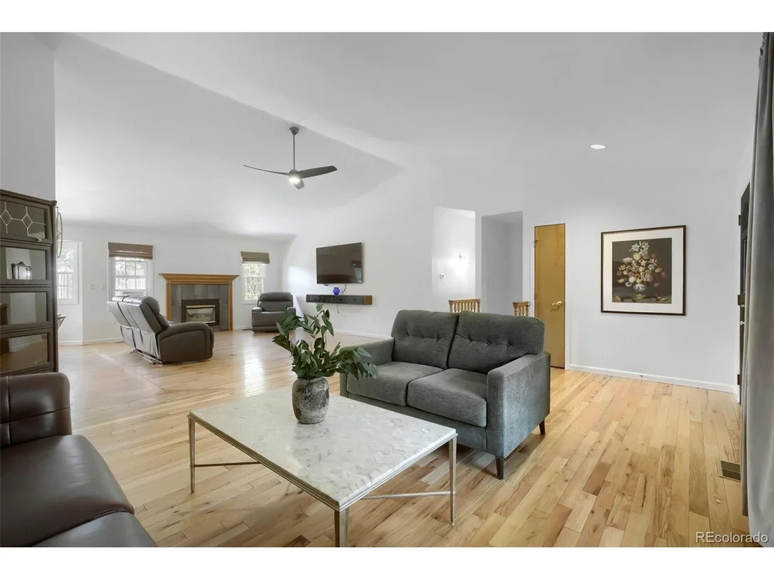 Photo of 463 Grant Ave
