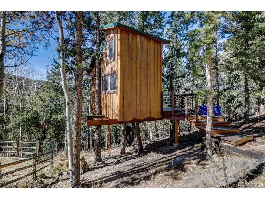Photo of 199 Valley View Ln