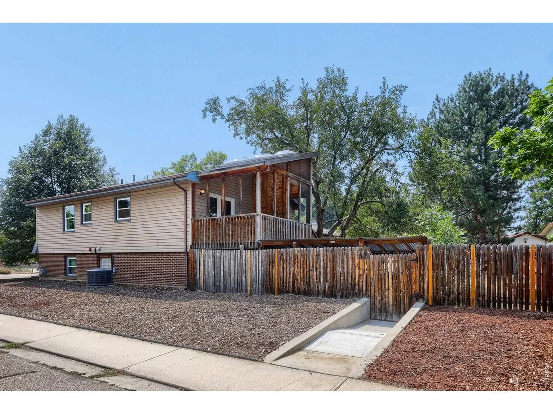 Photo of 1251 Vail Ln