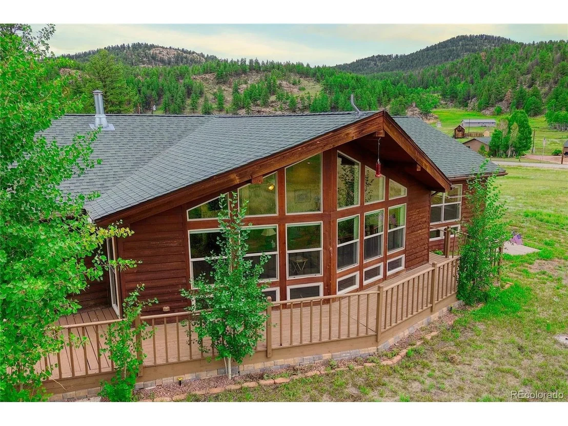 Photo of 38391 County Road 77