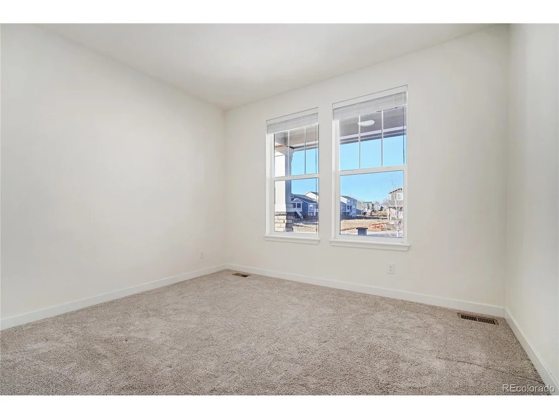 Photo of 16220 Lanceleaf Pt