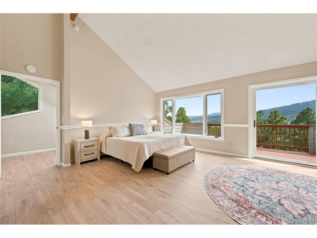 Photo of 2161 Torrey Pine Dr