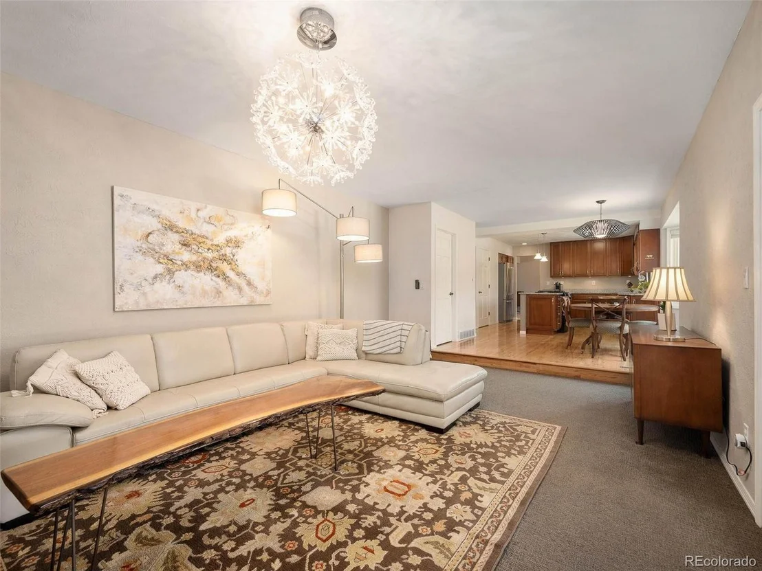 Photo of 6916 Hunter Pl