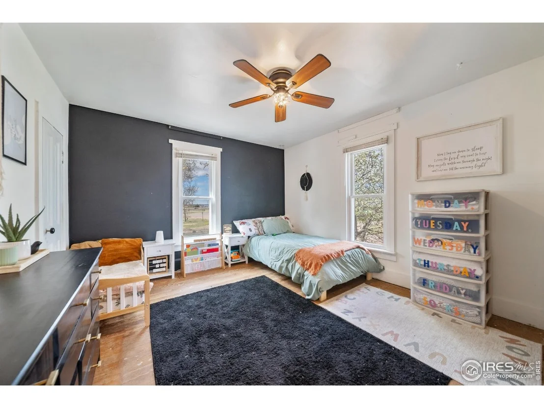 Photo of 213 W 3rd Ave