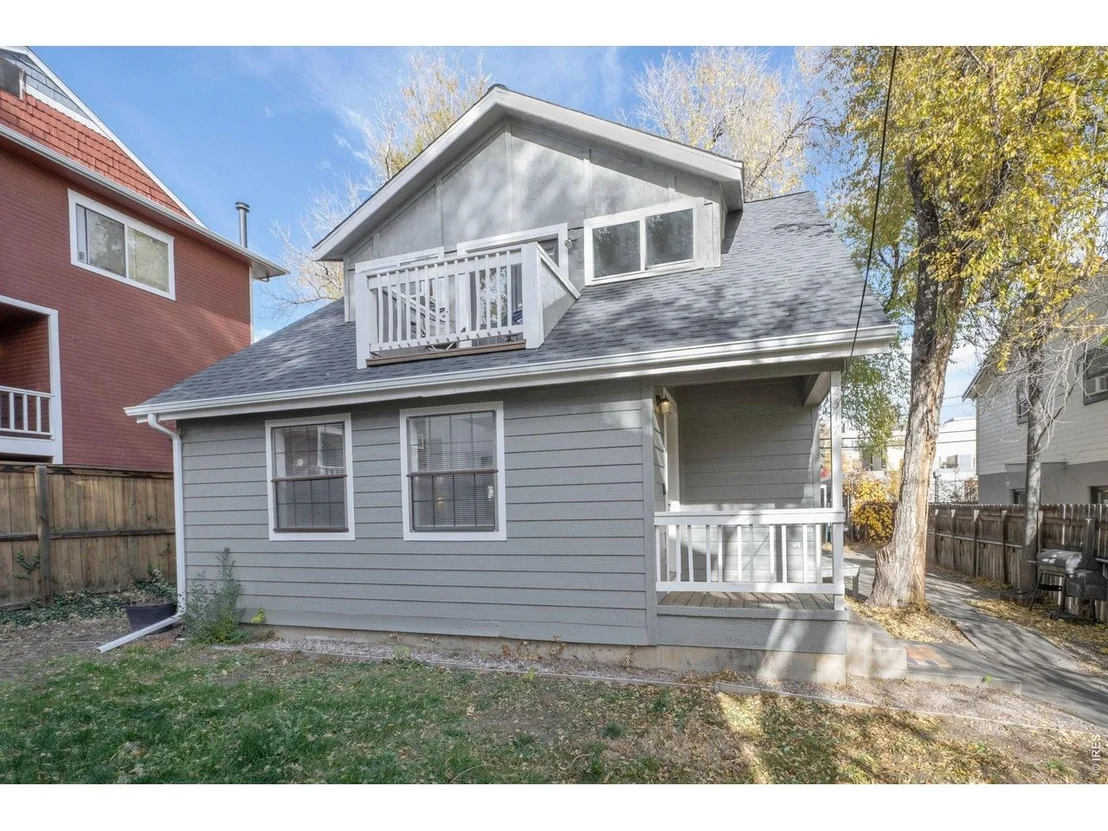 Photo of 2317 Walnut St