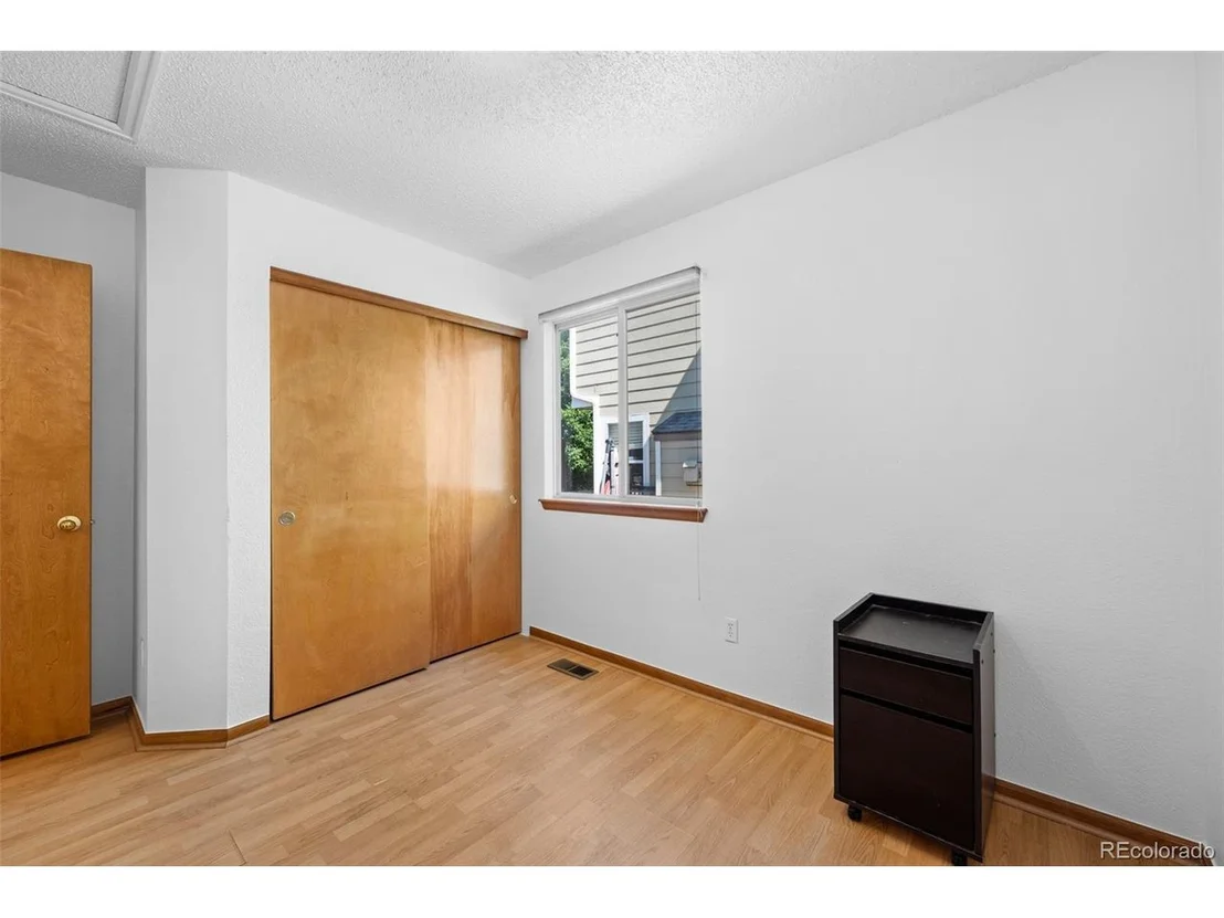 Photo of 8761 Cloverleaf Cir