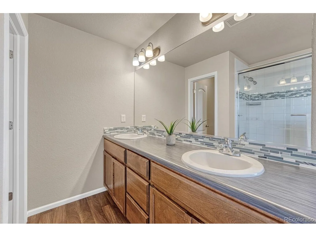 Photo of 490 Dukes Way