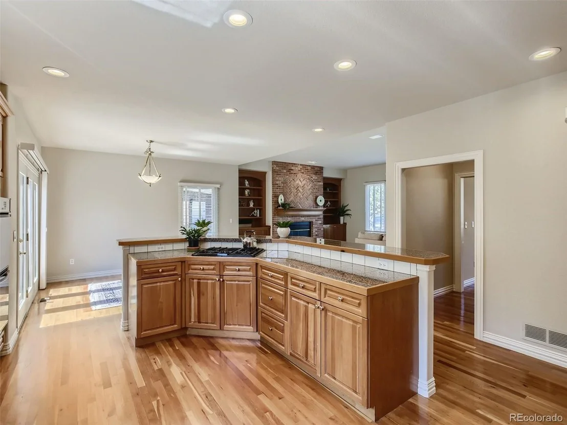 Photo of 412 Lone Eagle Pt