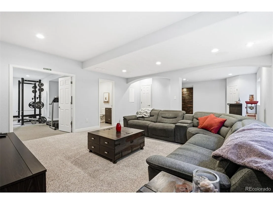 Photo of 3385 Traver Dr