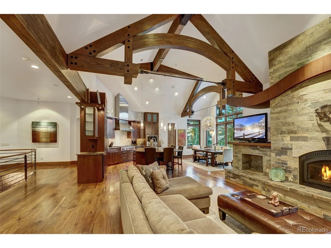 Photo of 219 Glen Eagle Loop